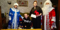 Глава Брянщины Александр Богомаз передал новогодний подарок мальчику Валере — участнику «Елки желаний» - Газета Земля Трубчевская