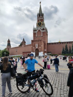 Трубчанин преодолел путь от Москвы до Белой Березки на велосипеде