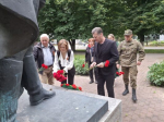 В Трубчевске в День памяти и скорби прошла торжественная церемония возложения цветов