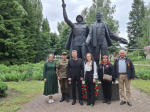 В Трубчевске в День памяти и скорби прошла торжественная церемония возложения цветов