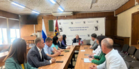 В Брянске в заседании общественного штаба по наблюдению за выборами приняла участие правозащитница Ева Меркачева - Газета Земля Трубчевская