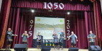 В подарок трубчанам на 1050-летие города брянский ансамбль «Ватага» подарил музыкальный праздник - Газета Земля Трубчевская
